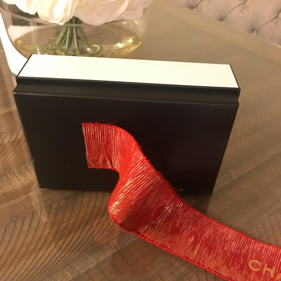 Chanel Box - Picture 4 of 5